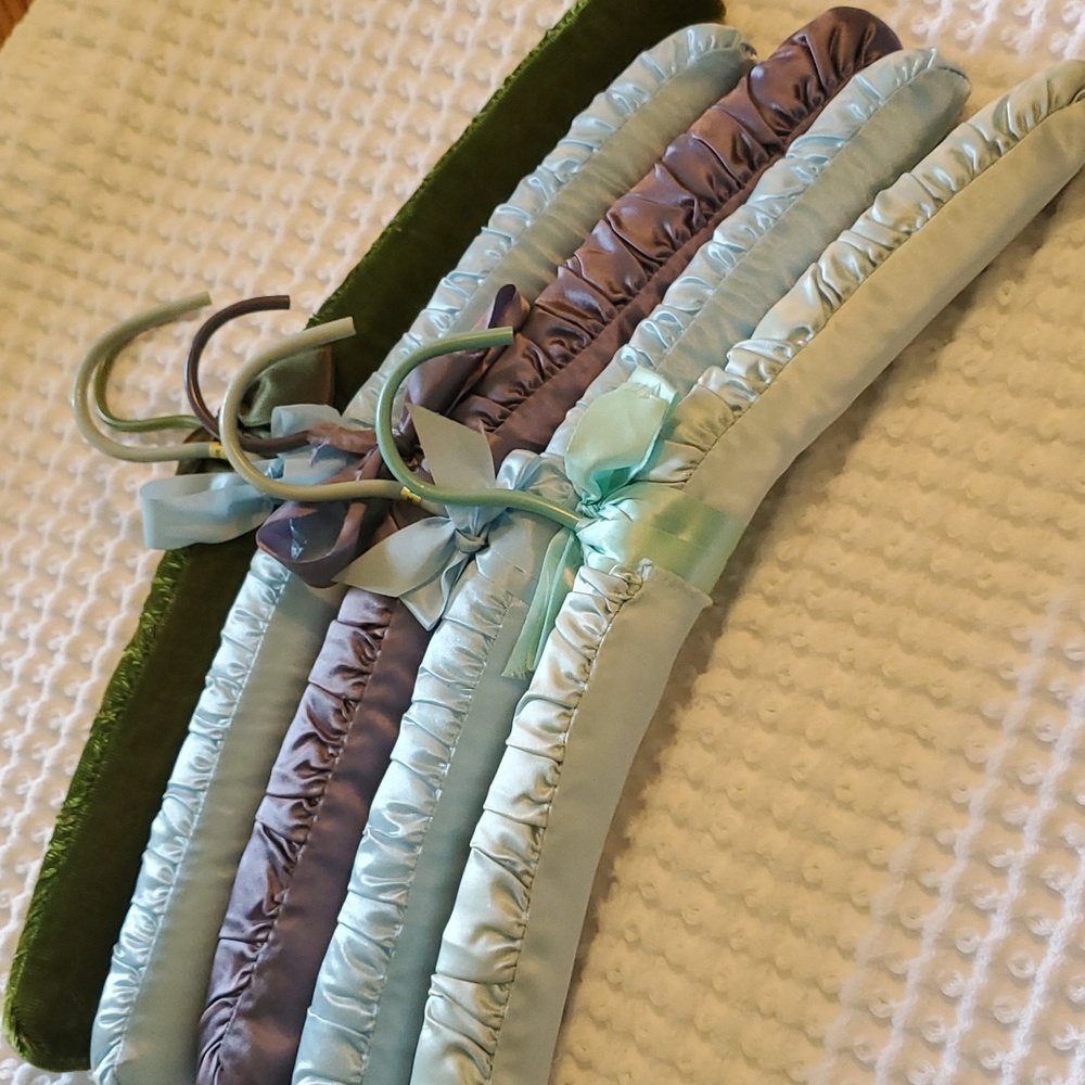 5 vintage lingerie hangers